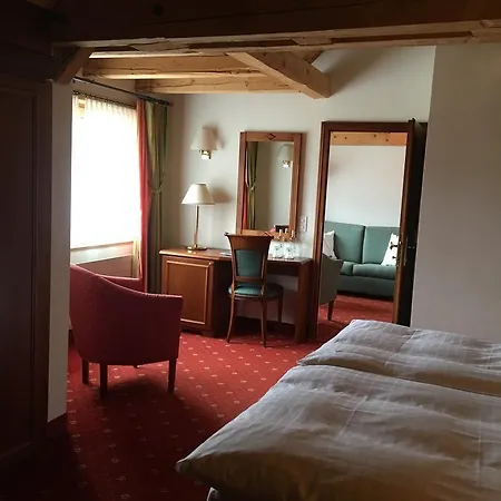 Landgasthof Meierei Готель *